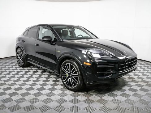 New 2026 Porsche Cayenne Turbo image 28