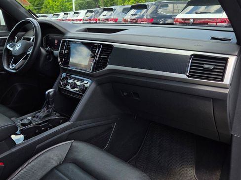 Used 2023 Volkswagen Atlas Cross Sport SEL Premium R-Line AWD/4WD image 54