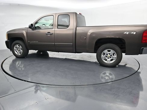 Used 2008 Chevrolet Silverado 1500 LT w/ Power Pack Plus AWD/4WD image 5