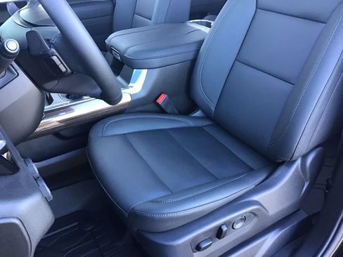 New 2026 Chevrolet Silverado 1500 RST w/ Redline Edition image 9