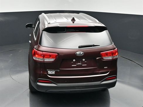 Used 2018 Kia Sorento AWD image 25