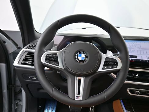 New 2026 BMW X5 M60i w/ Climate Comfort Package AWD/4WD image 13