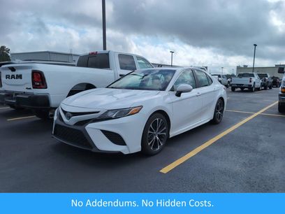 Used 2018 Toyota Camry SE w/ Moonroof Package