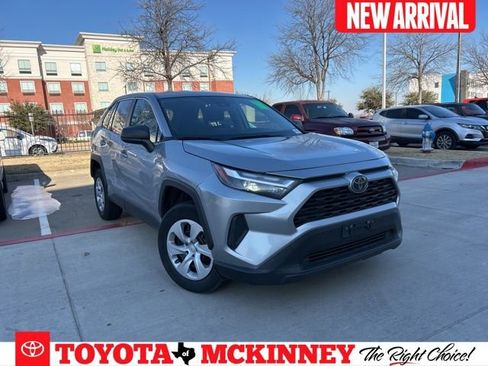 Used 2024 Toyota RAV4 LE image 1