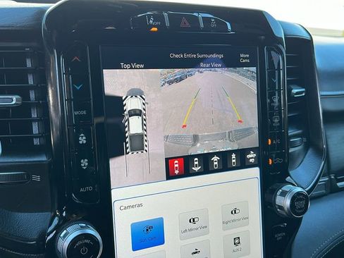 Used 2022 RAM 2500 Limited image 21