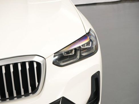 Used 2022 BMW X3 xDrive30i w/ M Sport Package 2 AWD/4WD image 7