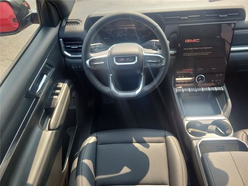 New 2027 GMC Terrain Elevation w/ Elevation Premium Package FWD image 9