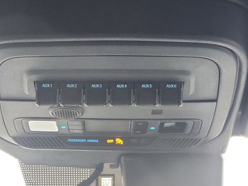 Used 2022 Ford Bronco Black Diamond image 21