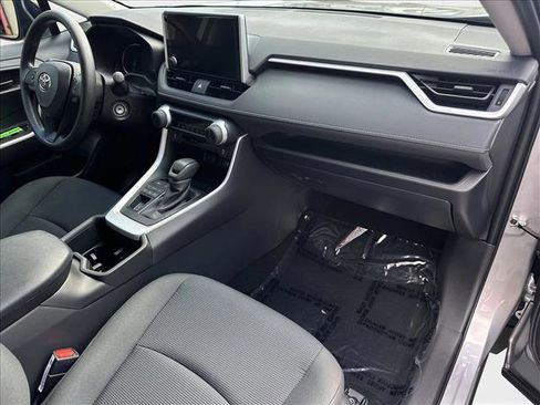 Certified 2025 Toyota RAV4 LE image 22