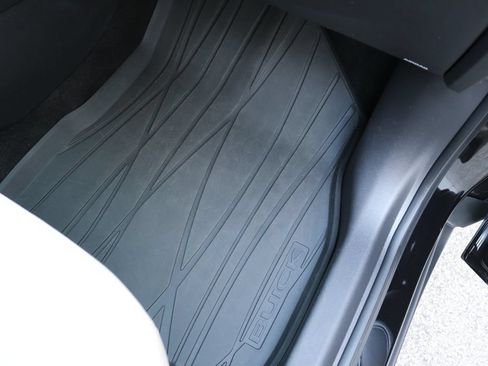 Used 2024 Buick Encore GX Preferred w/ Comfort Package FWD image 16