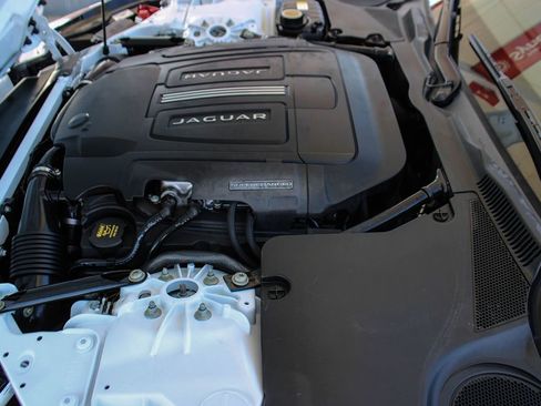 Used 2016 Jaguar F-TYPE Convertible image 38