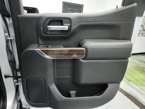 Used 2020 Chevrolet Silverado 1500 RST AWD/4WD image 27