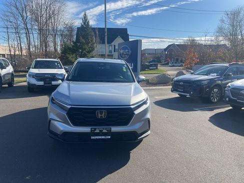 Used 2023 Honda CR-V EX image 8