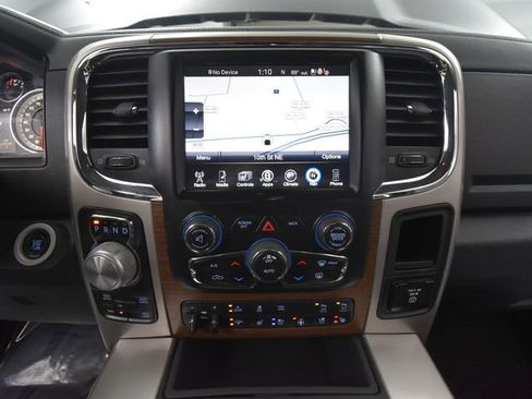 Used 2016 RAM 1500 Laramie w/ Convenience Group image 30