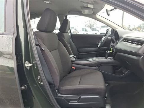 Used 2018 Honda HR-V LX image 30
