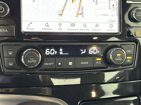 Certified 2023 Nissan Maxima SR w/ Sport Mat Group FWD image 19
