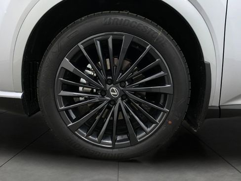 New 2026 Lexus RX 350 AWD image 12