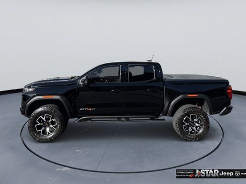 Used 2024 GMC Canyon AT4X AWD/4WD image 8