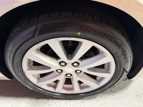 Used 2013 Chevrolet Malibu LT image 9