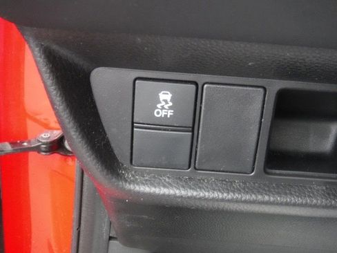 Used 2023 Honda HR-V Sport image 12