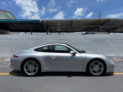 Used 2014 Porsche 911 Carrera RWD image 6