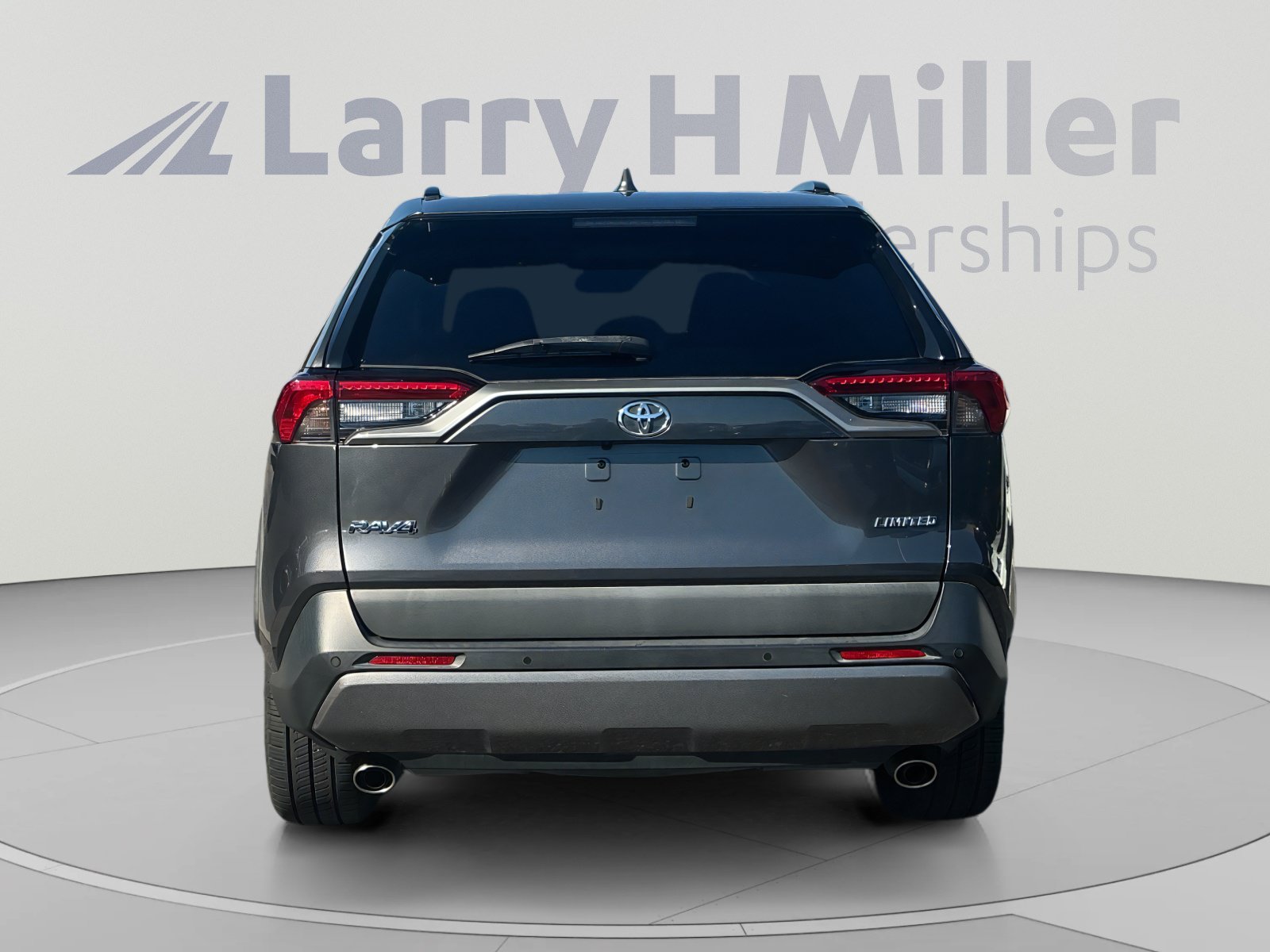 Certified 2021 Toyota RAV4 Limited FWD image 4