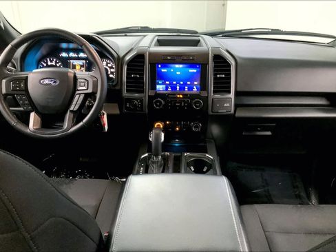 Used 2020 Ford F150 XLT w/ Equipment Group 302A Luxury AWD/4WD image 12