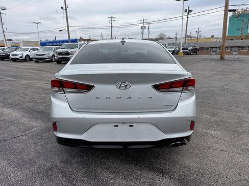 Used 2018 Hyundai Sonata Limited w/ Limited Ultimate Package 03 FWD image 5