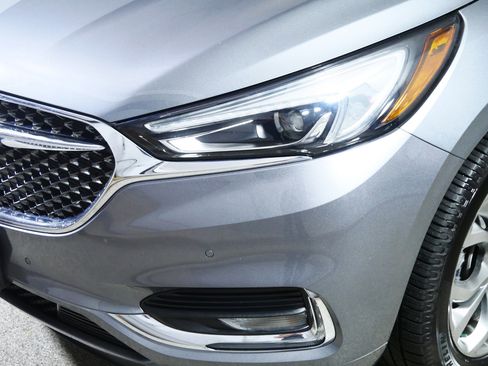 Used 2021 Buick Enclave Avenir w/ Avenir Technology Package image 16