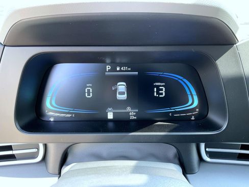 New 2026 Hyundai Elantra SE FWD image 12