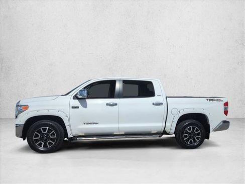 Used 2017 Toyota Tundra SR5 w/ TRD Off Road Package image 9