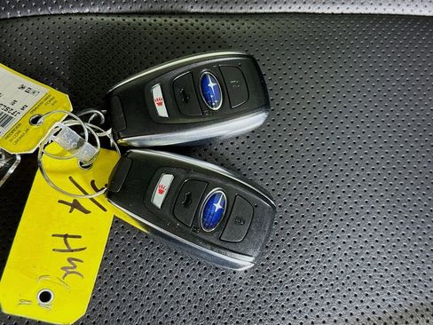 Used 2025 Subaru Forester Limited image 37