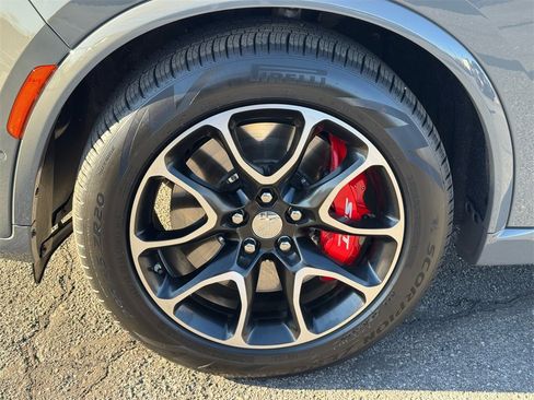 Used 2025 Dodge Durango SRT Hellcat w/ Trailer Tow Group IV image 10