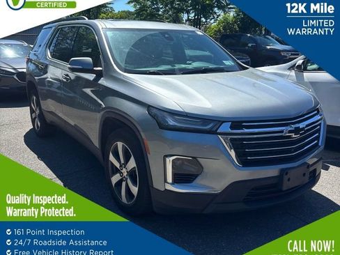 Used 2023 Chevrolet Traverse LT w/ LT Premium Package AWD/4WD image 1