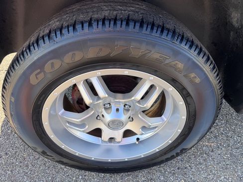 Used 2012 RAM 1500 Express image 15