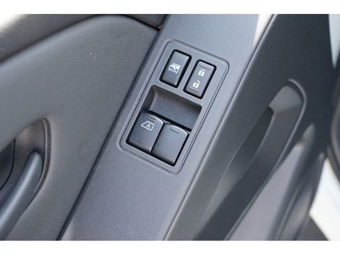 Used 2024 Nissan Frontier S w/ S Utility Package image 16