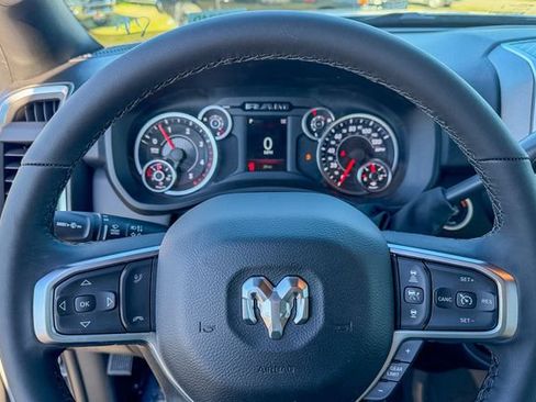 New 2026 RAM 2500 Big Horn AWD/4WD image 17