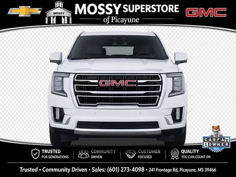 Used 2022 GMC Yukon XL SLT AWD/4WD image 6