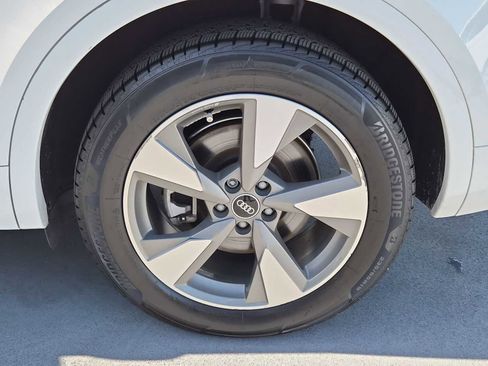 Used 2022 Audi Q5 2.0T Premium Plus w/ Premium Plus Package image 12