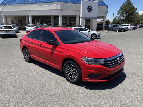 Used 2021 Volkswagen Jetta S FWD image 2
