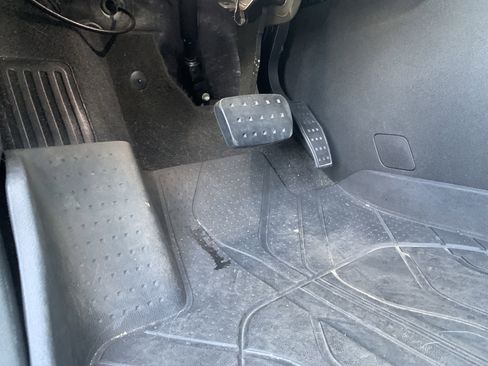 Used 2019 Chevrolet Blazer RS AWD/4WD image 17