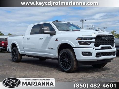 New 2026 RAM 2500 Limited AWD/4WD image 1