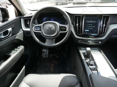 Certified 2025 Volvo XC60 B5 Plus AWD/4WD image 12