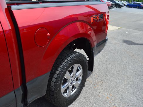 Used 2019 Ford F150 XLT w/ Equipment Group 302A Luxury AWD/4WD image 4