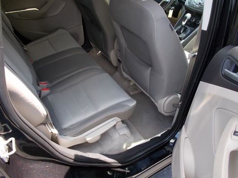 Used 2015 Ford Escape SE image 23