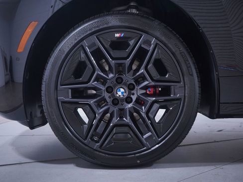 Used 2026 BMW iX xDrive60 w/ M Sport Package AWD/4WD image 2