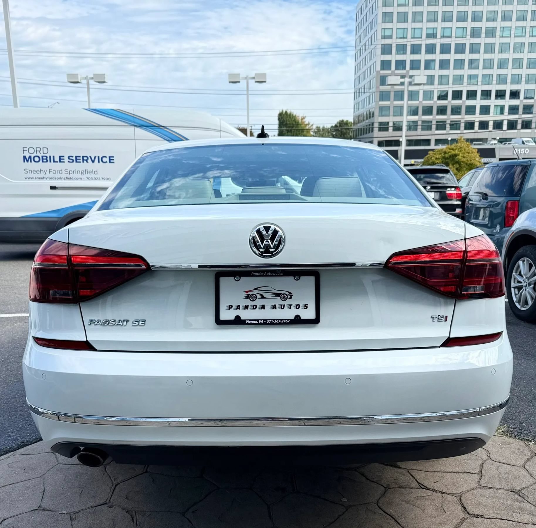 Used 2017 Volkswagen Passat 1.8T SE FWD image 5