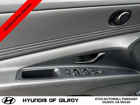 Certified 2025 Hyundai Elantra Sport FWD image 12