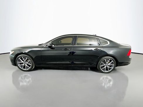 Used 2018 Volvo S90 T5 Momentum w/ Momentum Plus Package FWD image 8