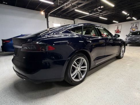 Used 2013 Tesla Model S Sedan 4D image 10
